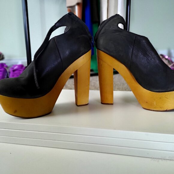 Disco Heeled Platforms Shoes - Picture 6 of 7